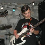 Clases de Guitarra/Bajo a domicio u online